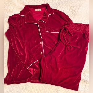 Magnolia Red Velvet Pajama Set with White Piping